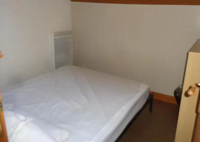 Nana 63 * 라루브불