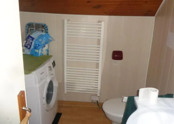 Nana 63 라루브불